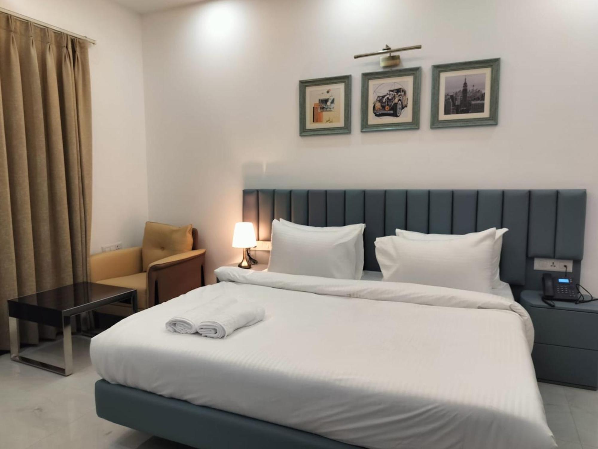 Hotel Elite 32 Avenue - Near Google Building Gurgaon Luaran gambar